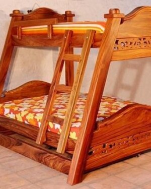 Camarote en Madera en A con cama auxiliar