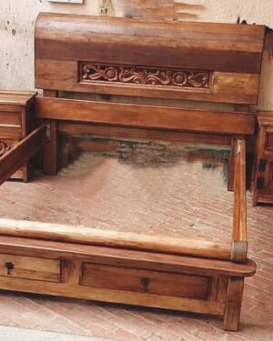 Cama en Madera Dakota