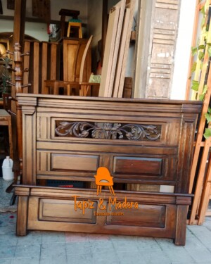 Cama en Madera Escalonada